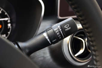 2018款北汽绅宝D50 1.5L CVT尊享智联版