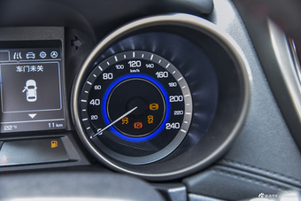 2017款CS35 1.6L手动豪华型