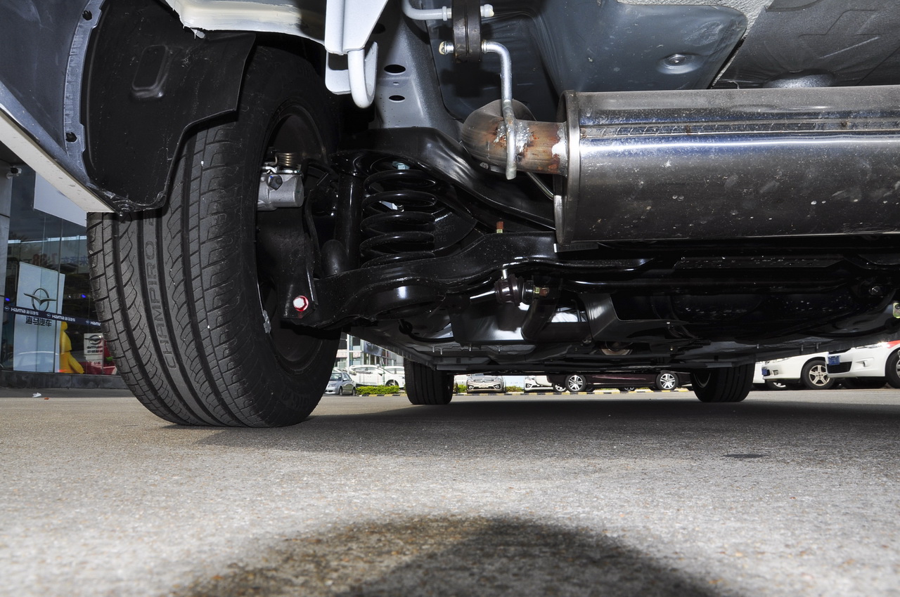 2017款海马福美来1.6L手动舒适型