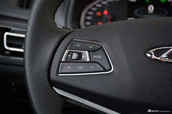 2017款瑞虎7 SPORT 1.5T自动尊贵版