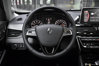 2017款宝沃BX5 1.8T自动四驱尊享型