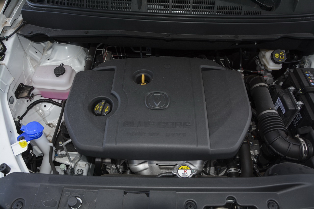 2017款凌轩1.6L手动幸福型