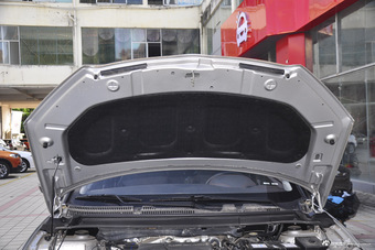 2016款中华V3 1.5L手动舒适型