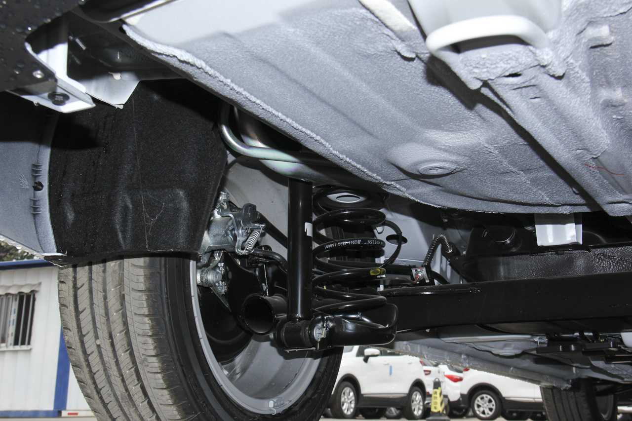 2018款逸动DT 1.6L手动智享型