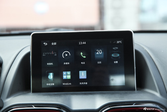 2017款风神AX4 1.4T自动潮享型 