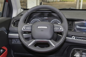 2017款哈弗H2s 1.5T自动舒适型 红标