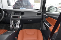 2018款沃尔沃S60L 1.5T自动T3智进版