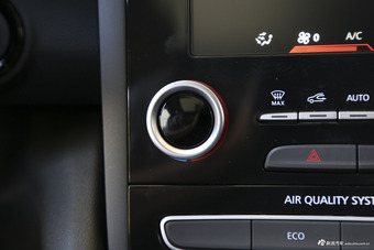 2018款科雷傲2.5L自动两驱尊贵版