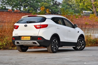 2018款东南DX7 1.5T手动凯旋版