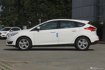 2018款福克斯两厢1.6L自动舒适型智行版