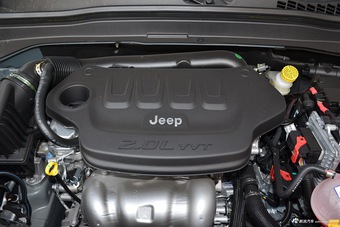 2016款JEEP自由侠 75周年致敬版