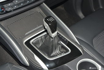 2017上汽大通D90 2.0T手动两驱火星