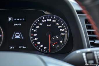 2016款领动 1.4T自动炫动旗舰型