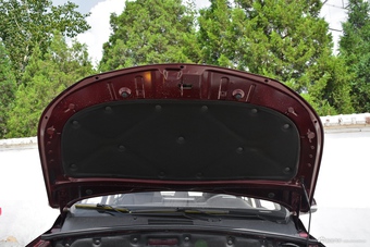 2017款宝骏560 1.5T DCT尊享型