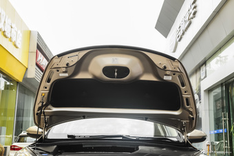 2016款帝豪GS 1.3T自动臻尚型优雅版