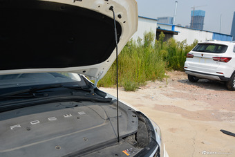 2018款荣威Ei5 互联网旗舰版