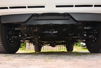 2018款普拉多3.5L自动TX-L NAVI后挂备胎