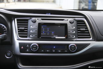 2018款汉兰达2.0T自动两驱豪华版7座