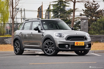 2017款MINI COUNTRYMAN 2.0T自动COOPER S ALL4旅行家