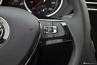 2018款途观L 2.0T自动两驱豪华版330TSI
