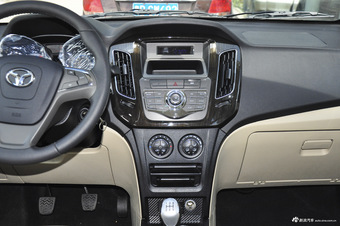 2016款英致G3 1.5L手动豪华版