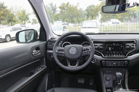 2018款大指挥官2.0T自动四驱耀享版