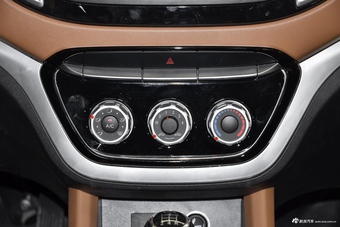 2017款金杯F50宜商系列1.6L手动经济型