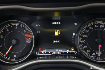 2016款自由光2.0L自动智能版