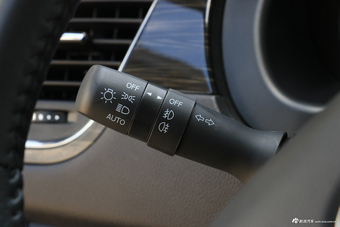 2017款比速M3 1.5L手动尊享型