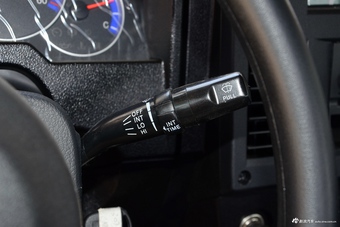 2016款战旗2.0L手动角斗士豪华型 国V