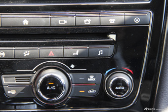 2015款捷豹XJL 3.0L自动SC两驱尊享商务版