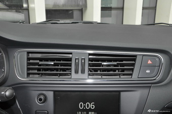 2017款雪铁龙C3-XR 230THP自动先锋型