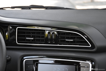 2017款骏派D60 1.5L手动标准型