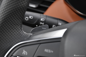 2018款宝骏510 1.5L自动周年特别版