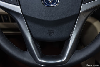 2015款逸动1.6L手动豪华型国5