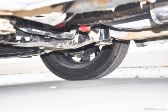 2016款悦翔V7 1.6L手动乐趣型国V