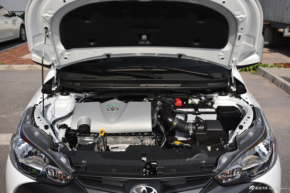 2017款YARiS L 致炫1.5G自动劲速天窗升级版