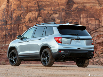 本田硬派SUV Passport官图 简直是越野利器