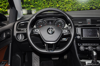 2016款高尔夫-进口2.0T自动R旅行版