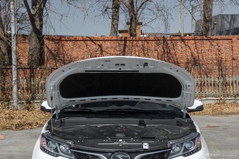 2016款东南DX3 1.5T自动尊贵型