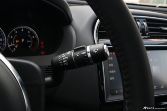 2019款捷豹XEL 2.0T自动200PS尊享版