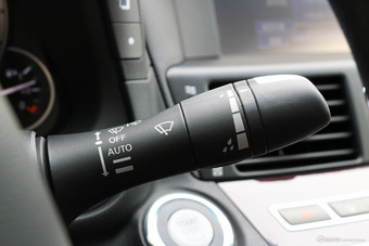 2017款英菲尼迪Q70L 2.5L自动豪华版