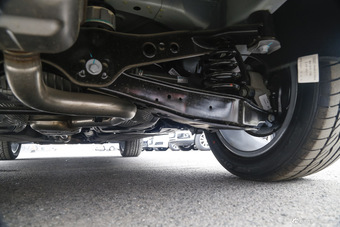 2016款奥迪Q3 2.0T自动35TFSI典藏版quattro进享型