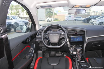 2018款启辰D60 1.6L自动智联精英版