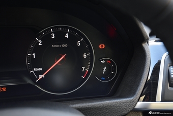 2019款宝马3系GT 2.0L自动320i豪华设计套装