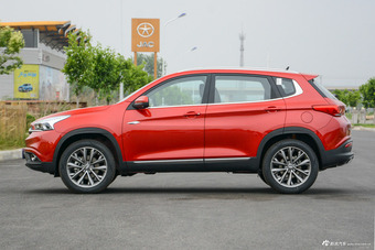 2017款瑞虎7 SPORT 1.5T自动豪华版