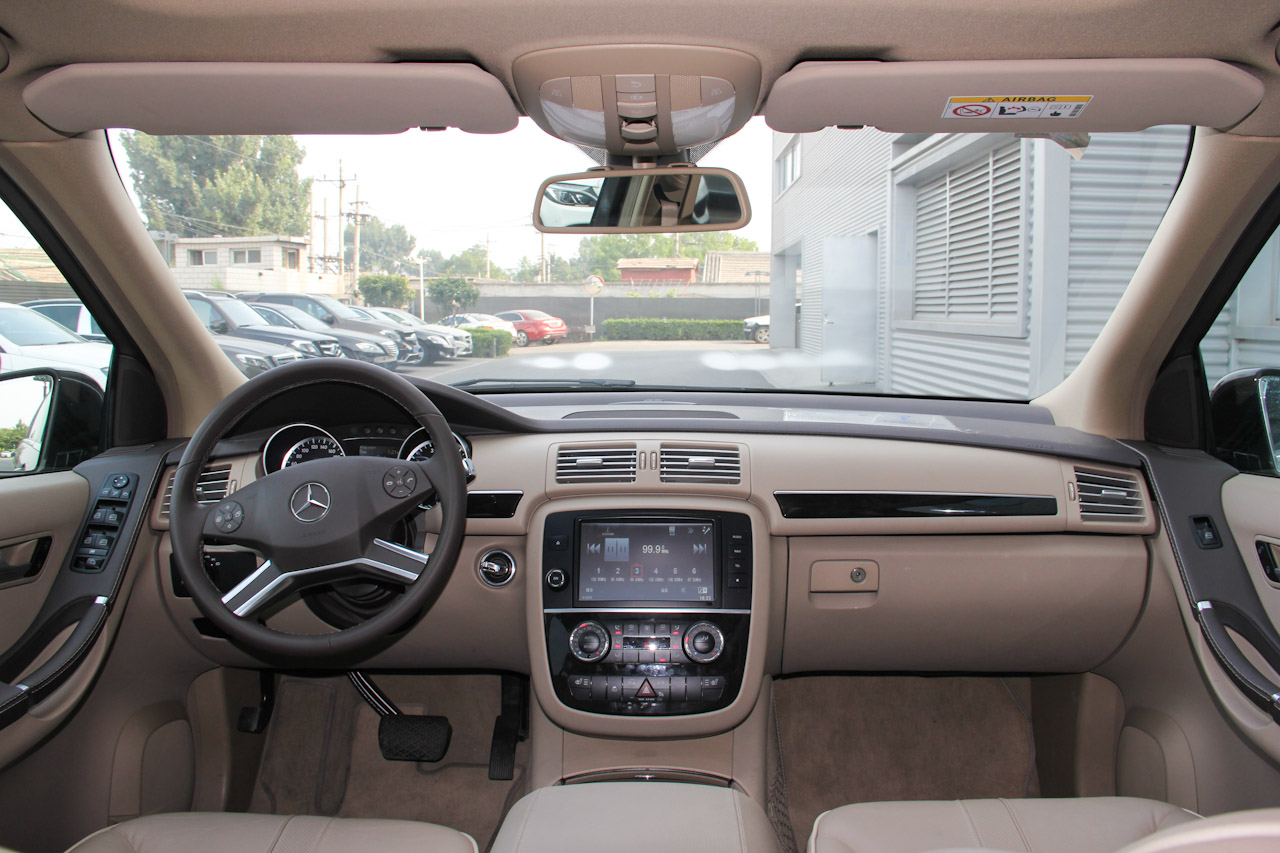 2015款奔驰R400 3.0T自动4MATIC豪华型图片