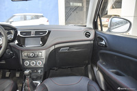 2016款中华V3 1.5T手动精英型