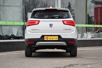 2017款宝骏560律动版1.5T手动尊享型