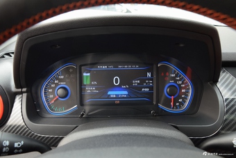 2017款北汽新能源EX260乐酷版